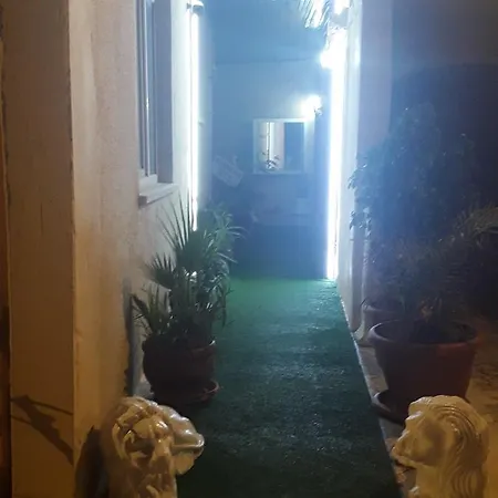 Μοτέλ Yildiz1 2*